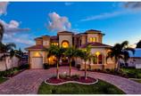 Luxusní 5 ložnicový rodinný dům s bazénem na prodej v Cape Coral na Floridě